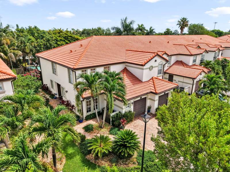 4 bedroom Townhouse at 9731 Darlington Place, Darlington Park, Cooper City — photo 5