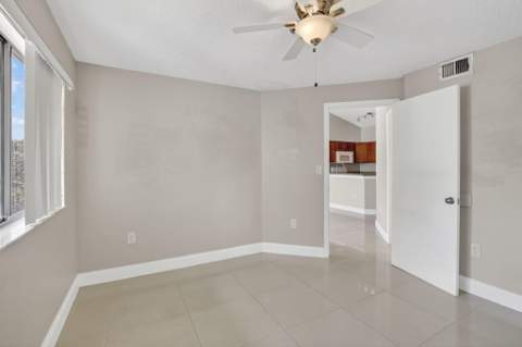 2445 SW 18th Terrace #922, Fort Lauderdale FL - photo 24 of 46