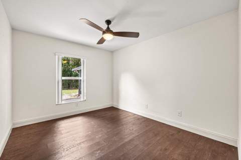 638 SW 4th Avenue, Boynton Beach FL - photo 18 of 43