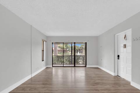 715 Sunny Pine Way #B1, Greenacres FL - photo 11 of 31