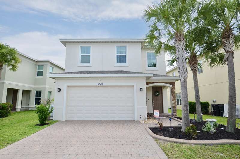 3 bedroom Single Family Residence at 1945 NW Cataluna Circle, Vizcaya Falls Plat 2, Port St. Lucie — photo 1