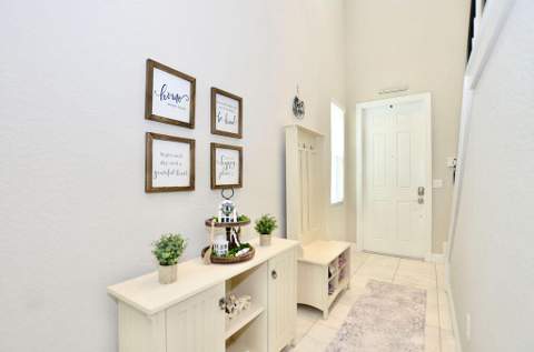 1945 NW Cataluna Circle, Port St. Lucie FL - photo 6 of 36
