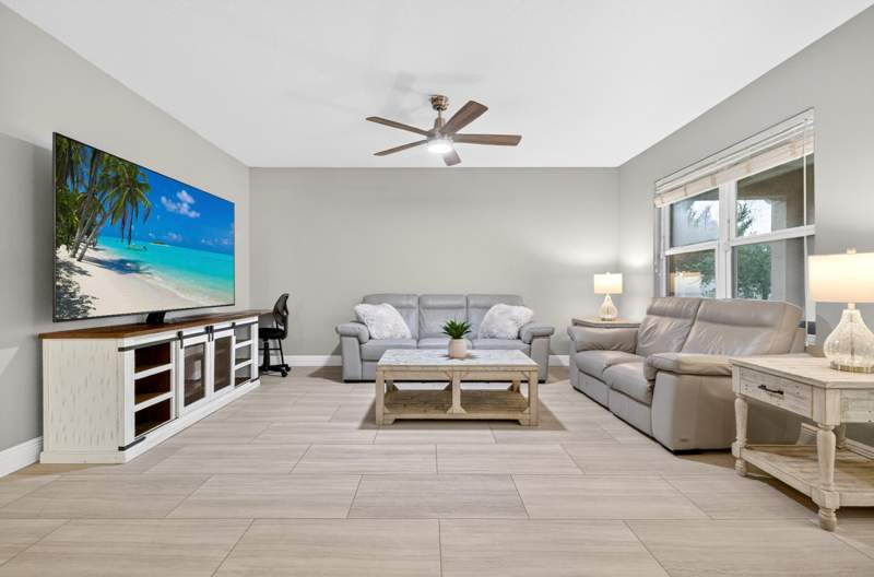 3 bedroom Single Family Residence at 6109 NW Regent Street, THE PRESERVE AT ST. ANDREWS, Port St. Lucie — photo 4