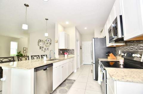 1945 NW Cataluna Circle, Port St. Lucie FL - photo 11 of 36