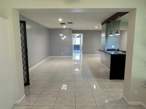 5270 Nesting Way #B, Delray Beach FL - photo 17 of 25