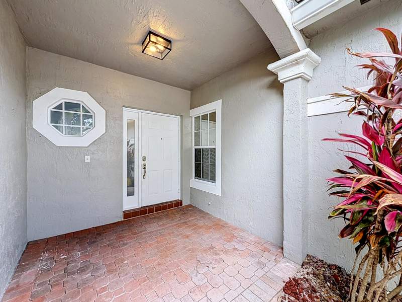 3 bedroom Townhouse at 8279 Via Leonessa Drive, Mizner Pointe Of Boca Via Ancho, Boca Raton — photo 4