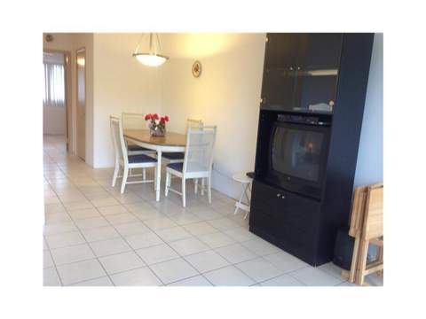 301 E Mcnab Road #106, Pompano Beach FL - photo 17 of 23