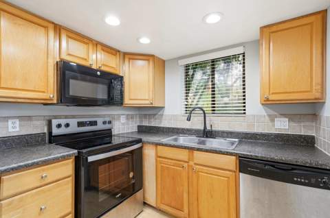 1145 S Flagler Avenue #501, Pompano Beach FL - photo 8 of 21