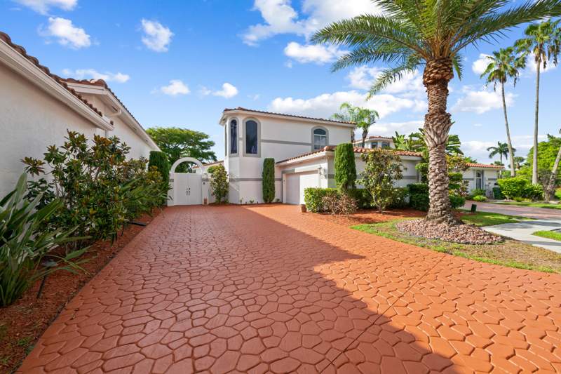 3 bedroom Single Family Residence at 980 Bel Aire Drive West, Grand Palms, Pembroke Pines — photo 4