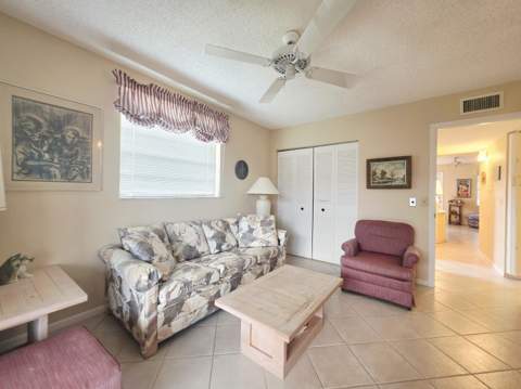 719 Flanders Drive #O, Delray Beach FL - photo 9 of 37