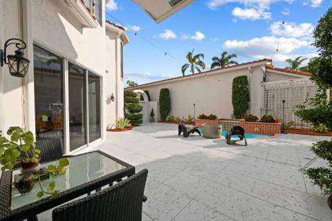 980 Bel Aire Drive West, Pembroke Pines FL - photo 11 of 73