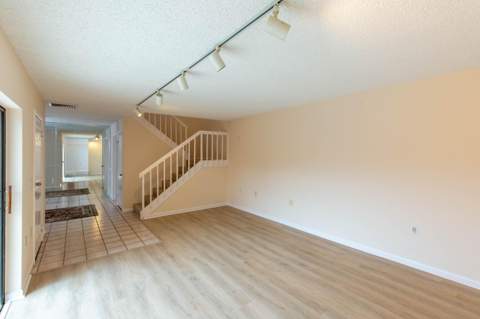 1916 19th Lane, Palm Beach Gardens FL - photo 17 of 59