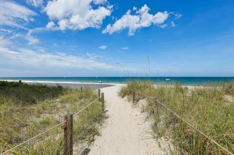 1340 S Ocean Boulevard #2303, Pompano Beach FL - photo 10 of 76