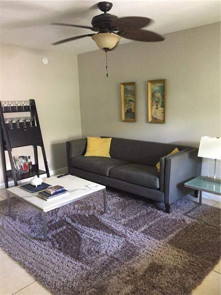 2 bedroom Condominium at 2741 NE 8th Avenue #14, Wilton Commons Condominium, Wilton Manors — photo 2