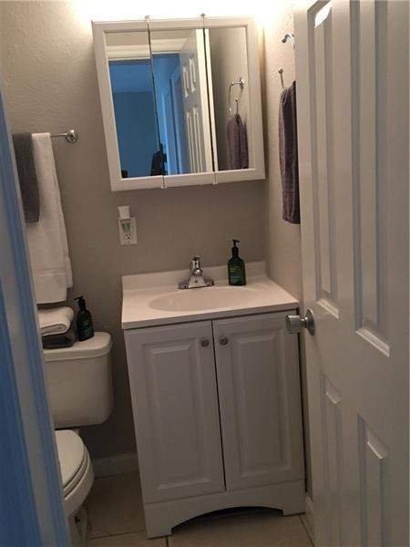 2741 NE 8th Avenue #14, Wilton Manors FL - photo 17 of 24