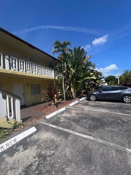 2741 NE 8th Avenue #14, Wilton Manors FL - photo 24 of 24