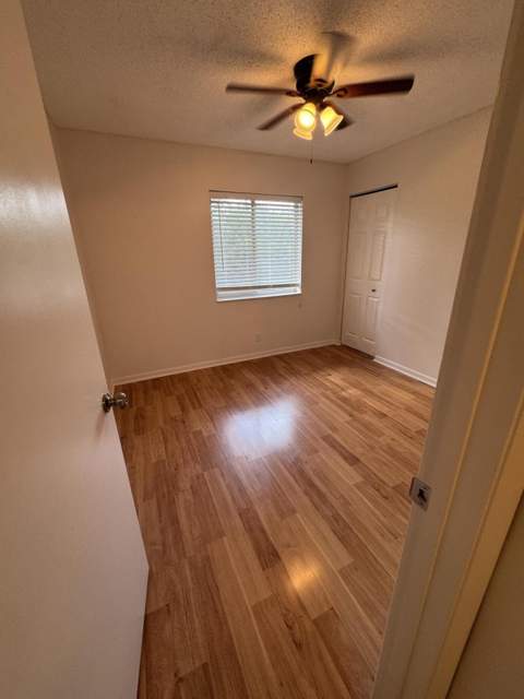 435 Pine Glen Lane #C-2, Greenacres FL - photo 12 of 17