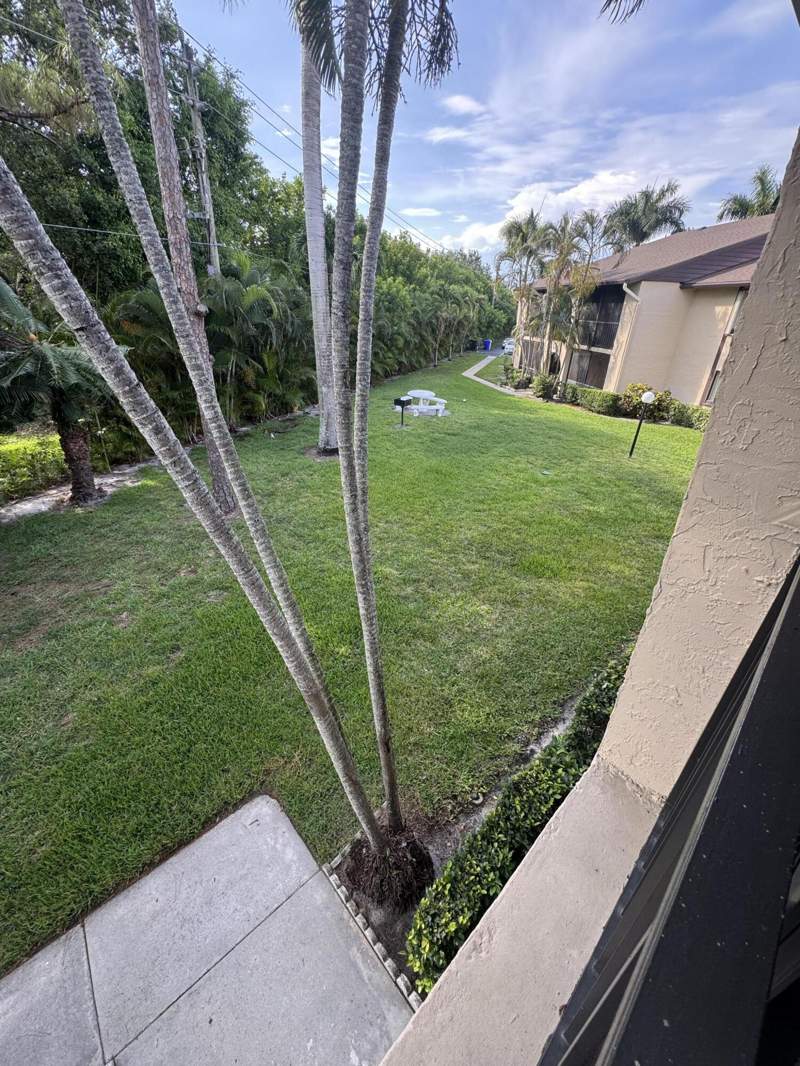2 bedroom Condominium at 435 Pine Glen Lane #C-2, Pine Ridge South IV Condo, Greenacres — photo 3