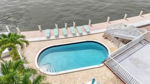 95 N Birch Road #606, Fort Lauderdale FL - photo 7 of 44
