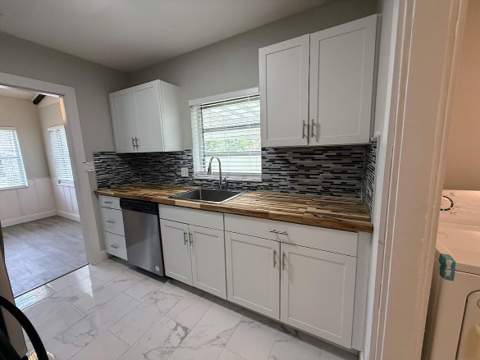 1010 Mayflower Road, Fort Pierce FL - photo 11 of 63
