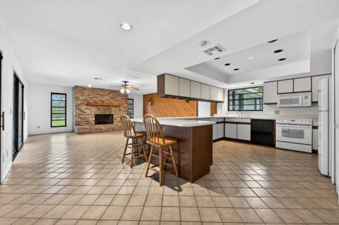 441 NE Town Terrace, Jensen Beach FL - photo 16 of 42