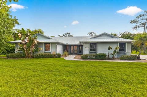 441 NE Town Terrace, Jensen Beach FL - photo 7 of 42