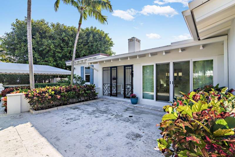 3 bedroom Single Family Residence at 224 Churchill Road, Belle Terre, West Palm Beach — photo 3