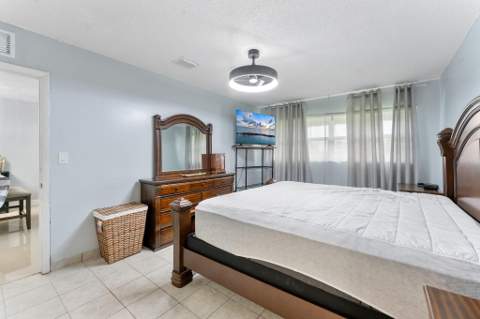 7807 Golf Cir Drive #H 305, Margate FL - photo 19 of 31