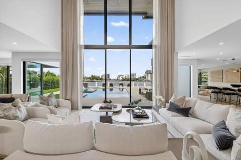 2533 Aqua Vista Boulevard, Fort Lauderdale FL - photo 16 of 92