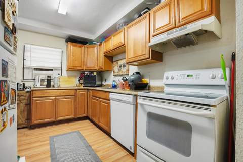 203 E Easy Street, Fort Pierce FL - photo 7 of 25