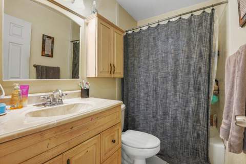 203 E Easy Street, Fort Pierce FL - photo 10 of 25
