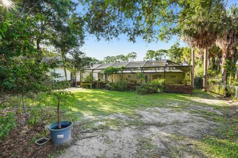 203 E Easy Street, Fort Pierce FL - photo 15 of 25