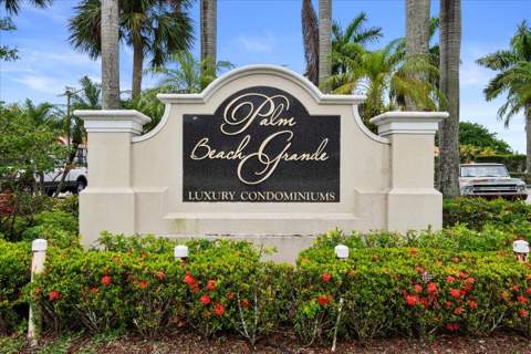 1524 Lake Crystal Drive #F, West Palm Beach FL - photo 18 of 20