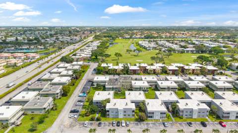 97 Flanders #C, Delray Beach FL - photo 11 of 13