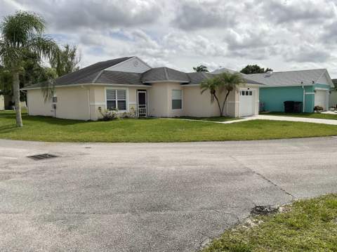 14151 Cisne Circle, Fort Pierce FL - photo 6 of 40