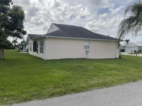 14151 Cisne Circle, Fort Pierce FL - photo 8 of 40