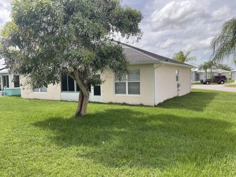 14151 Cisne Circle, Fort Pierce FL - photo 10 of 40