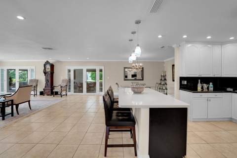 1019 E Cypress Drive, Pompano Beach FL - photo 9 of 69