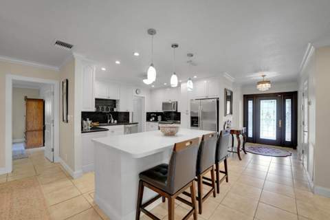 1019 E Cypress Drive, Pompano Beach FL - photo 10 of 69
