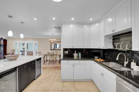 1019 E Cypress Drive, Pompano Beach FL - photo 24 of 69