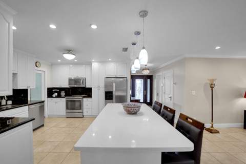 1019 E Cypress Drive, Pompano Beach FL - photo 19 of 69