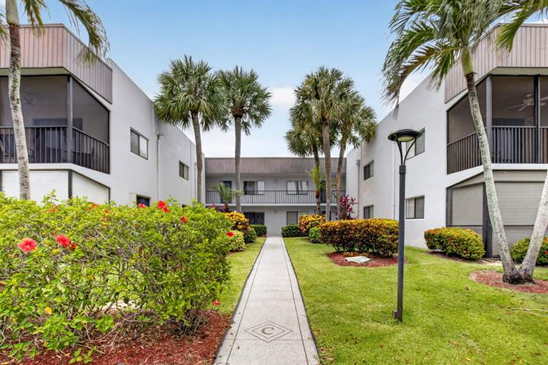 2 bedroom Condominium at 15054 Ashland Way #82, Lakes of Delray, Delray Beach — photo 3