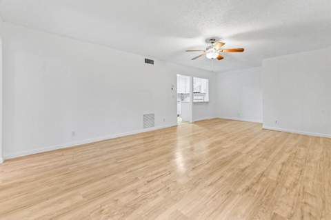 319 Knotty Pine Circle #C-1, Greenacres FL - photo 8 of 23