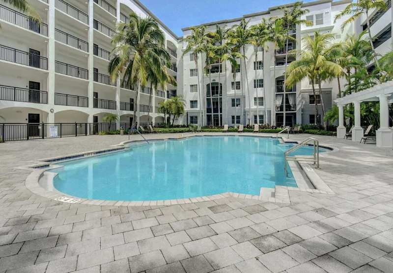 2 bedroom Condominium at 1660 Renaissance Commons Boulevard #2424, Vizcaya Lakes Condo, Boynton Beach — photo 1