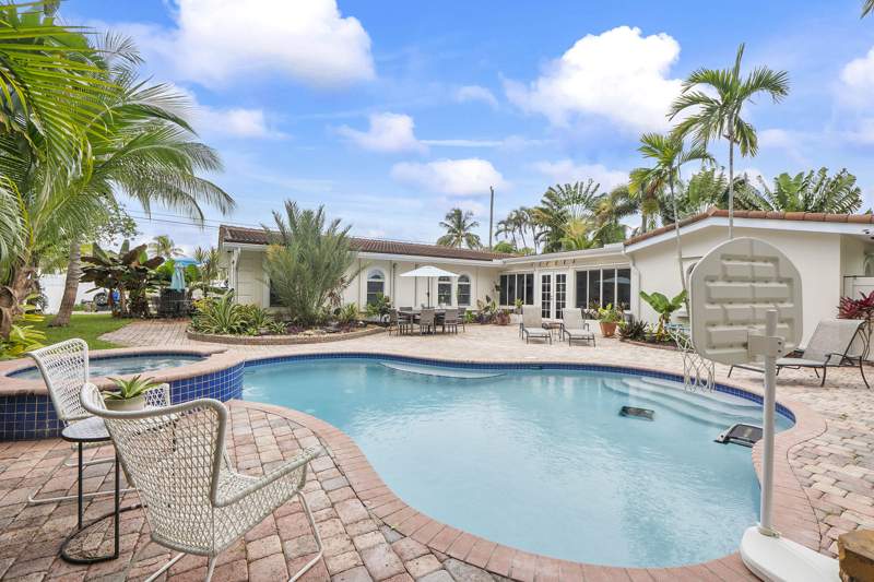 3 bedroom Single Family Residence at 2501 NE 26th Terrace, Coral Ridge Galt Add, Fort Lauderdale — photo 4