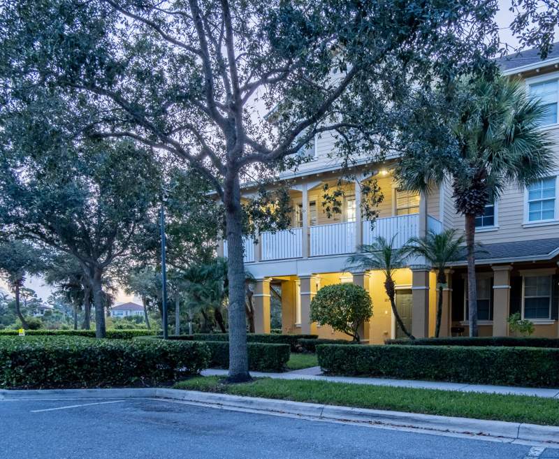 3 bedroom Townhouse at 103 E Thatch Palm Circle, Botanica, Jupiter — photo 3