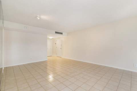 2000 Presidential Way #206, West Palm Beach FL - photo 8 of 23