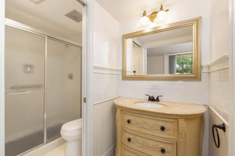 2000 Presidential Way #206, West Palm Beach FL - photo 18 of 23