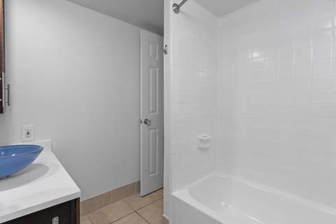 725 Hummingbird Way #111, North Palm Beach FL - photo 16 of 29