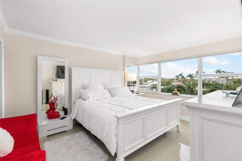 2611 N Riverside Drive #307, Pompano Beach FL - photo 14 of 25